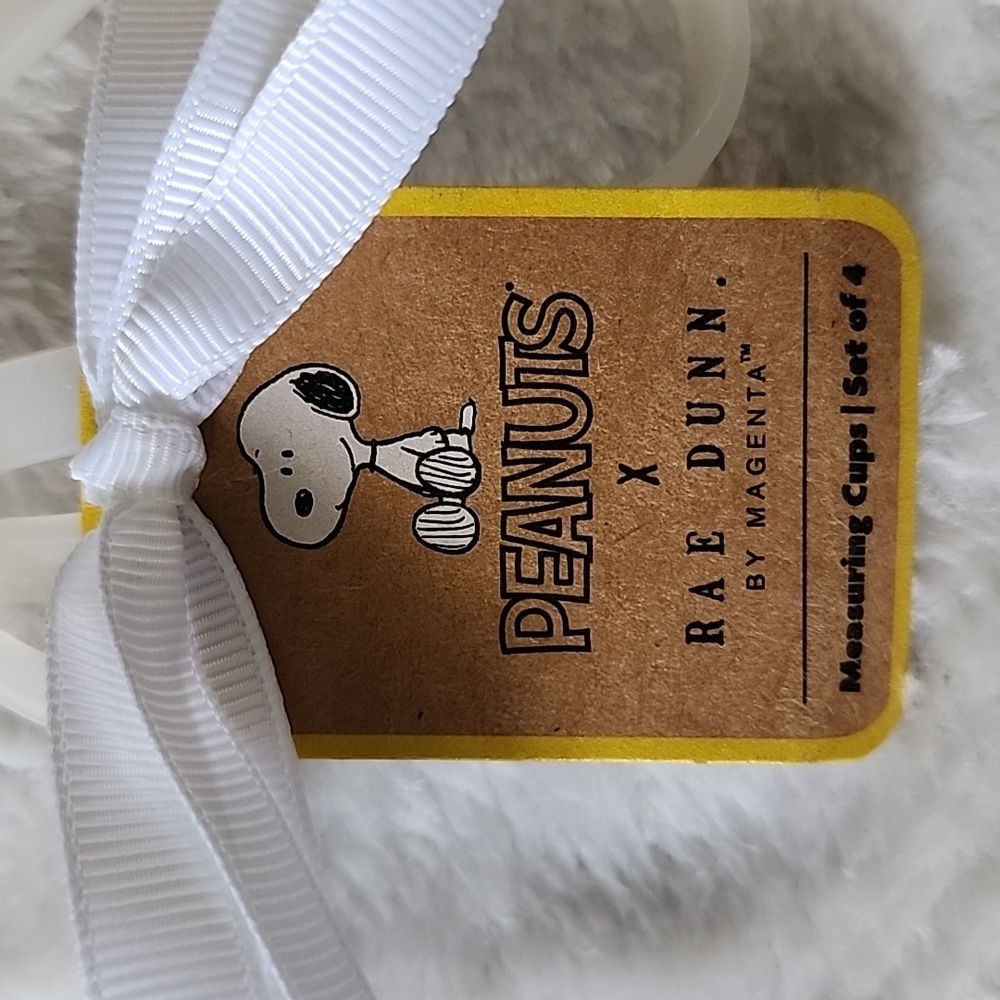 Peanuts Snoopy Rae Dunn Measuring Cups - Picture 9 of 10